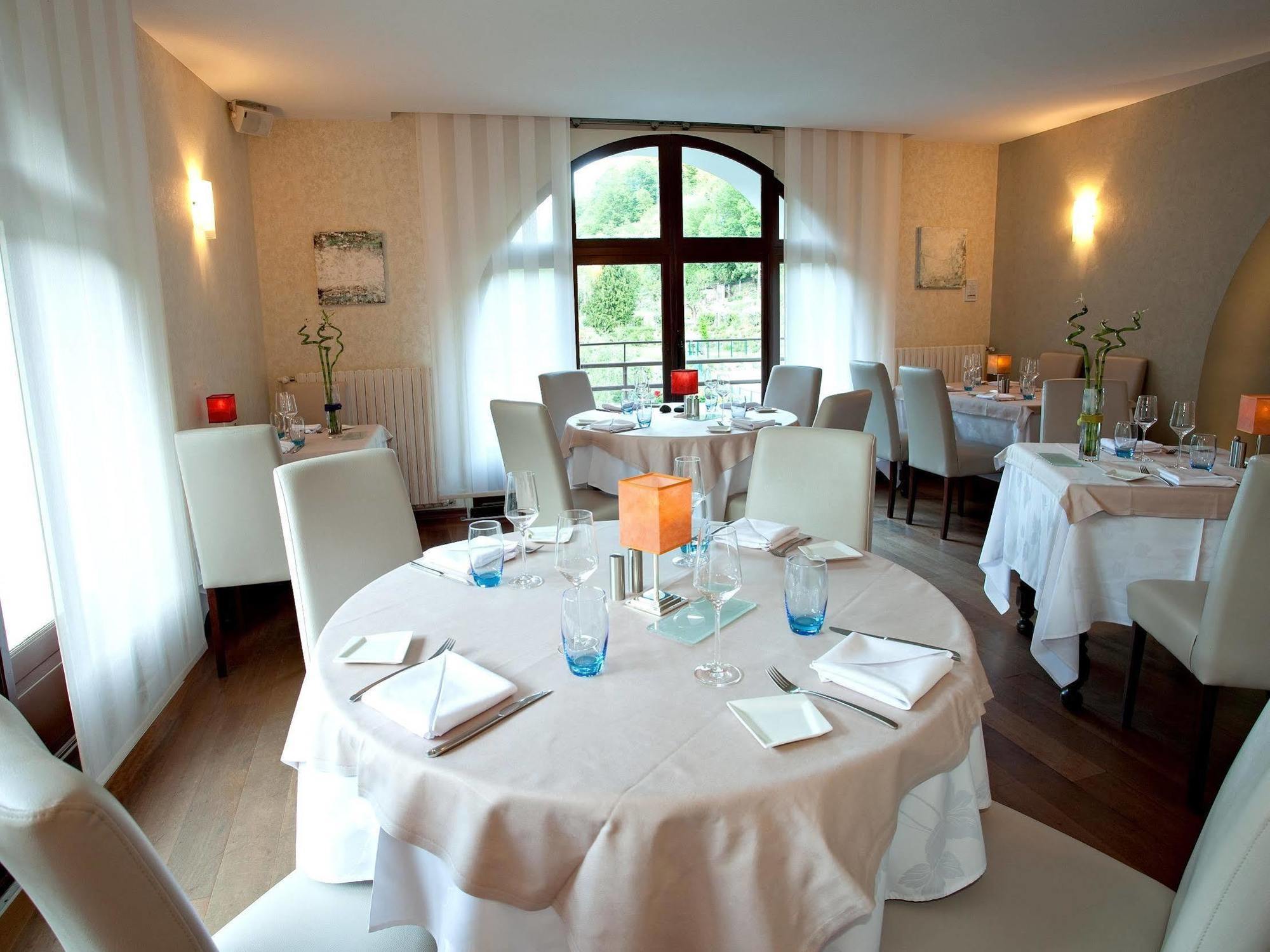 Hotel La Riviere Entraygues-sur-Truyere Ngoại thất bức ảnh